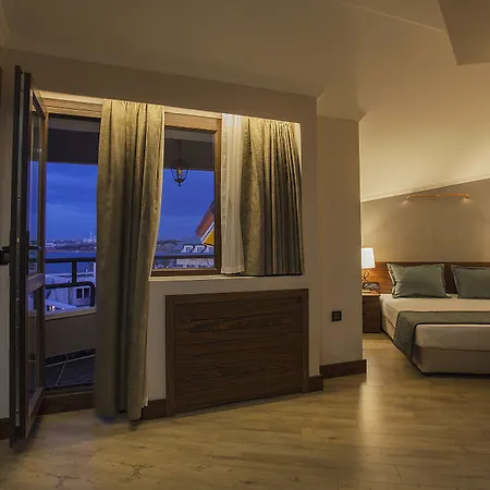 Cuci Di Mare Bayramoglu Szálloda 4*